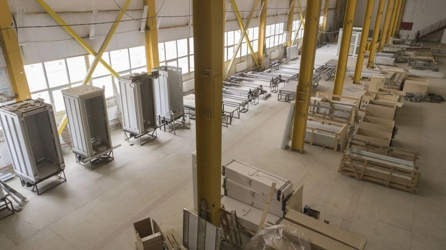 مصعد كهربائي لنقل البضائع الثقيلة