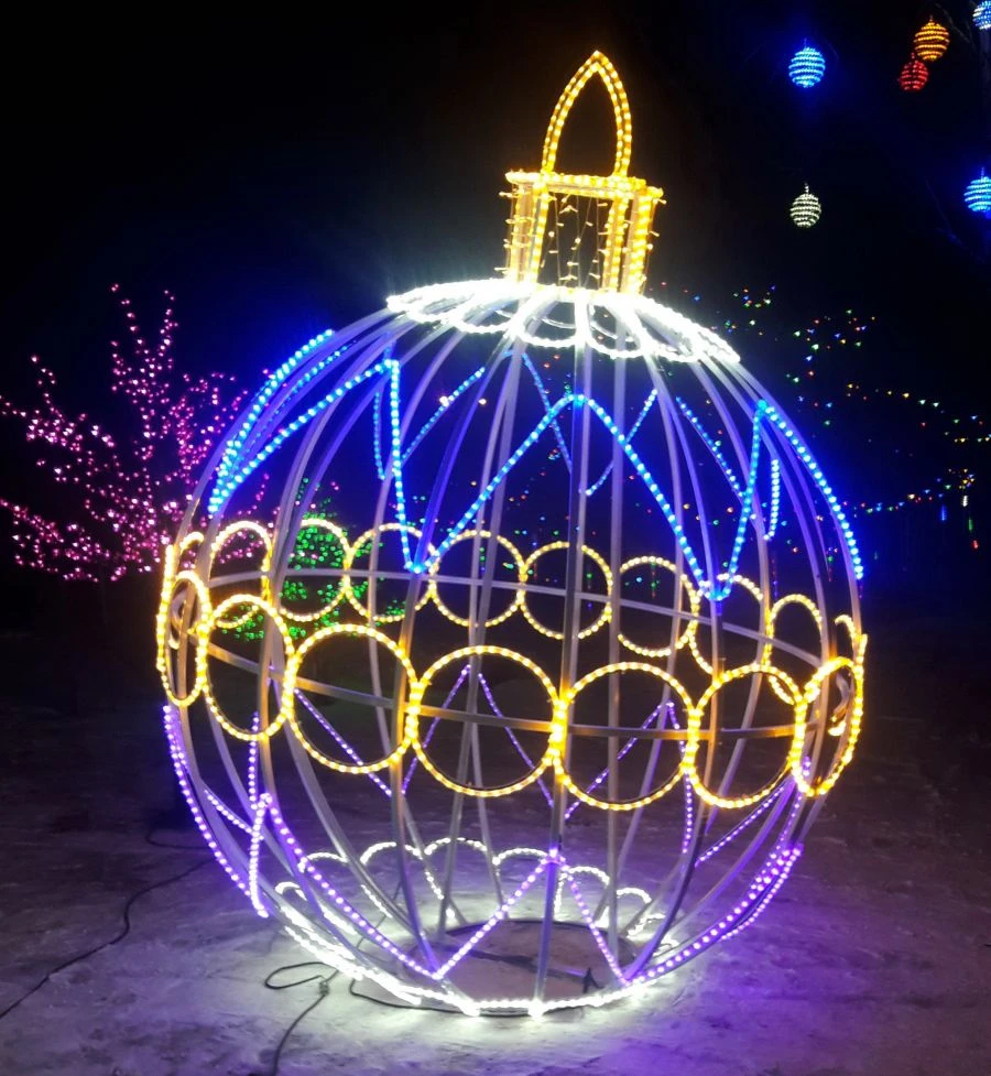 Decorative Outdoor Illuminated Christmas Ornament - Frame Light