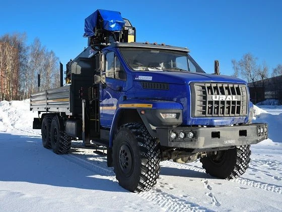 شاحنة هيدروليكية برافعة تحميل نوع كМА على قاعدة أورال 4320