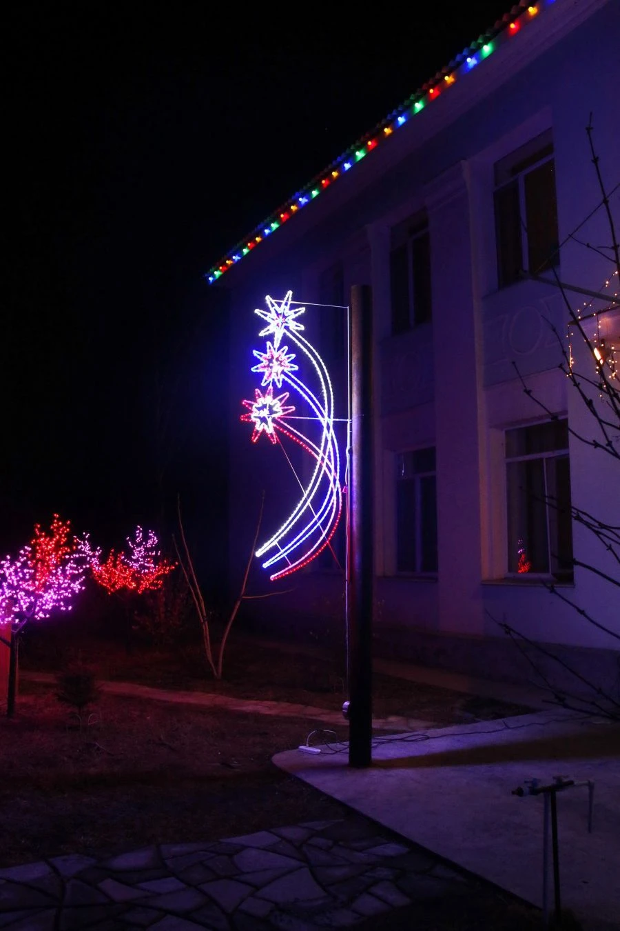 Decorative LED Console Light "Three Stars" – Outdoor Fixture with Brackets (220V, 24V Modifications)