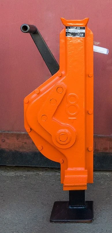 Mechanical Rack Jack for Lifting Heavy Loads DR-8M