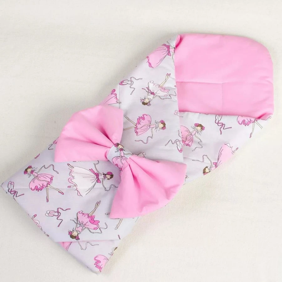 بطانيات استقبال للأطفال حديثي الولادة