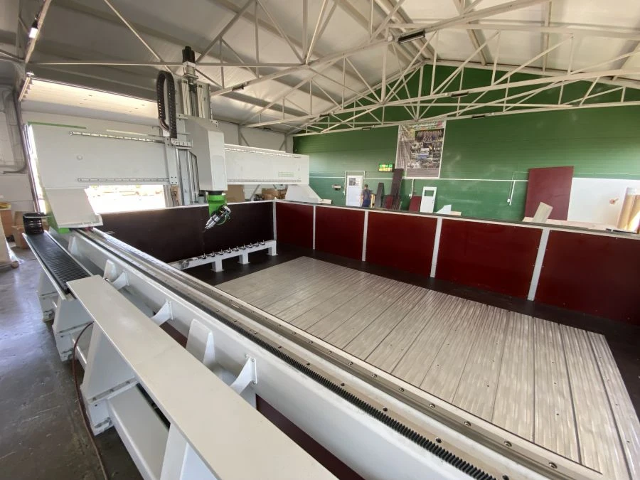 ماكينة CNC الخشبية لإنتاج النماذج G-K-2040-5S