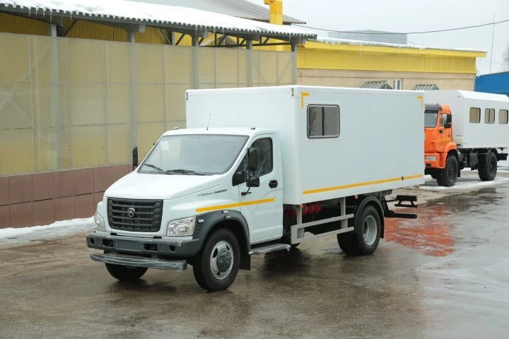 شاحنة بمحرك غاز CNG موديل 5759AF-3 لنقل المعدات