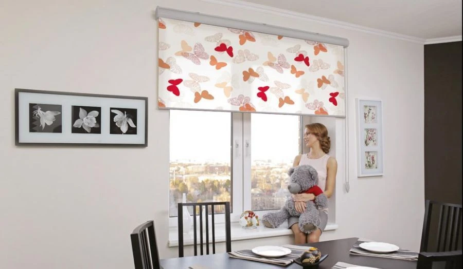 Customizable CLIC BOX Roller Blinds 170x100cm