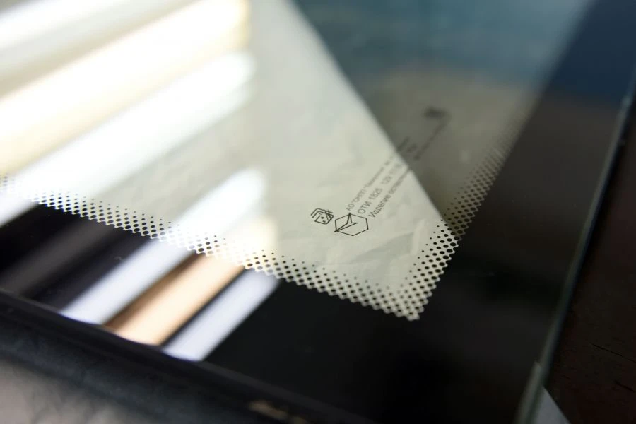 Thermal Locomotive Glazing System OTI 1064