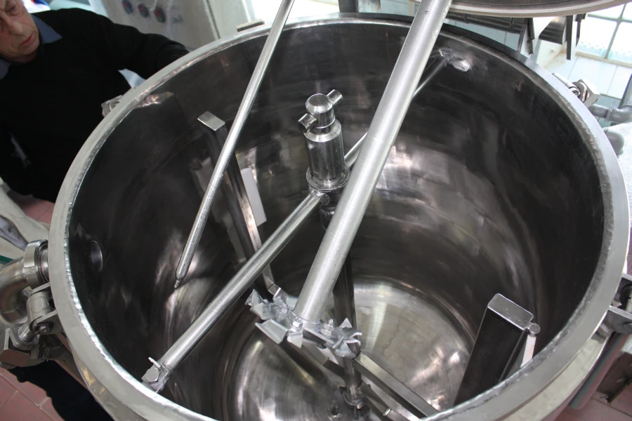 Product Preparation Reactor Model EMK