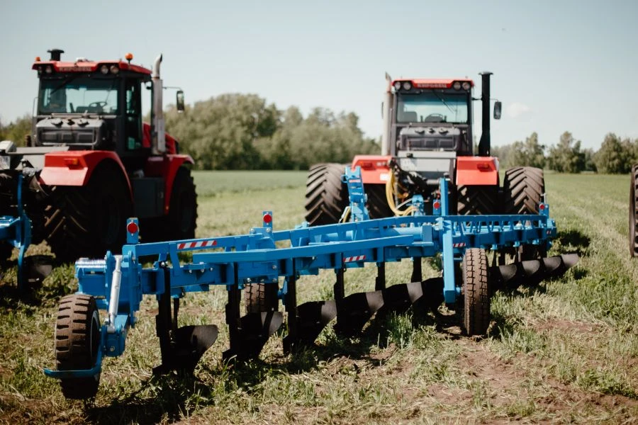 Semi-Trailed Plow FINIST PLP-(9+2)x40 without Pre-Ploughshares