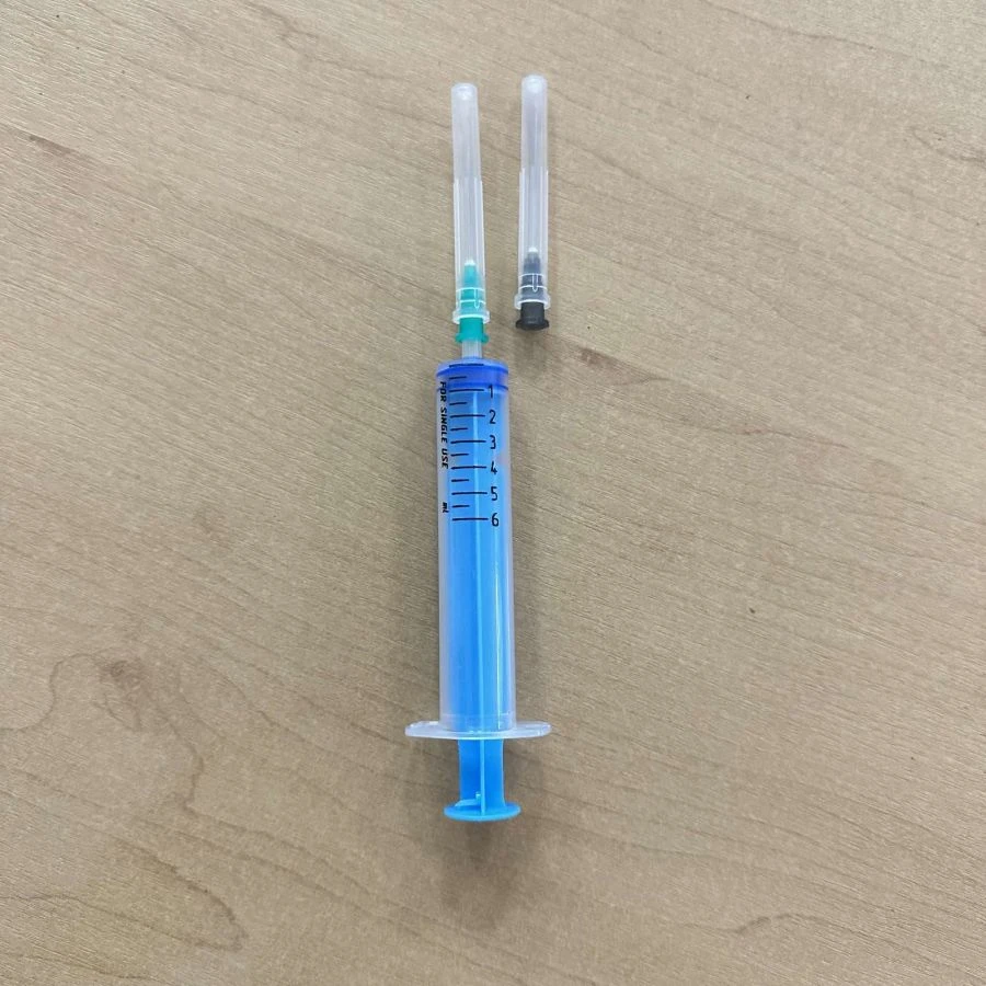 Sterile Single-Use Injection Syringe, Three-Part, Luer Type, with Needles, Model 6A Luer