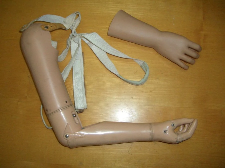 Active Shoulder Prosthesis (Traction Type)