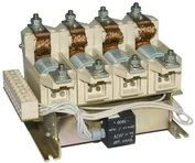 قاطع فراغي رباعي الأقطاب ك.ف1.14/160-41