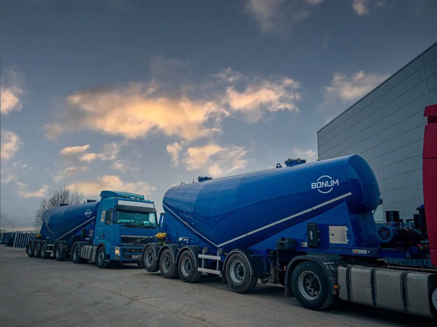 BONUM 914211 Cement Tank Semi-Trailer (Modification 914231)