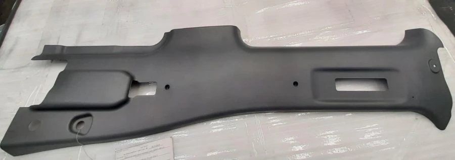 Left Side Middle Pillar Trim A65R33-5402131