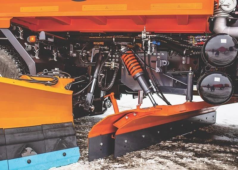 لقم العربة UTM-2801M لإزالة الثلوج