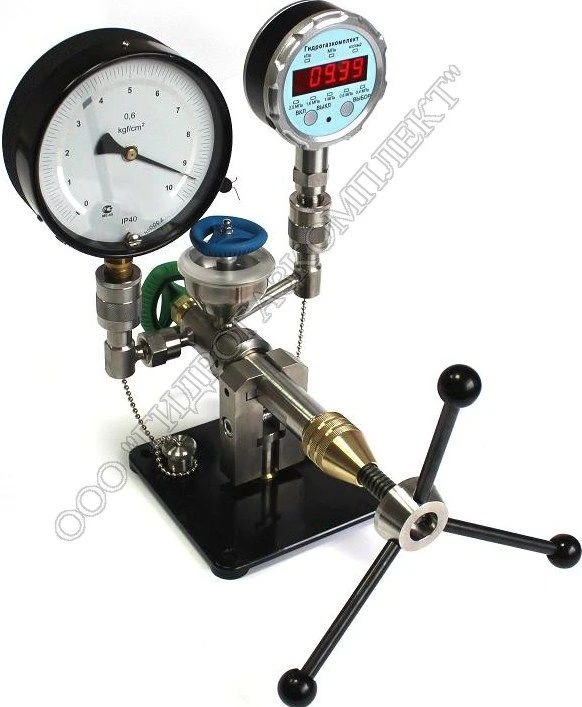 Universal Press PUM-60M - Compact Hydraulic/Pneumatic Pressure Tester