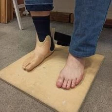 طرف اصطناعي للقدم مخصص مع غلاف شخصي PN0