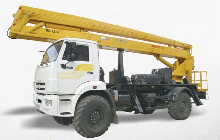 Hydraulic Lift Model VS-22.06 on KAMAZ-43118 Chassis