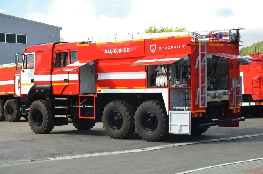 Fire Tanker Vehicle AC-6, Type 5883, Modification 58814F (Mod. 7)