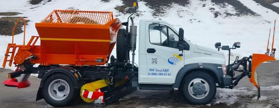 ED-250 Combined Road Machine for Year-Round Urban Maintenance