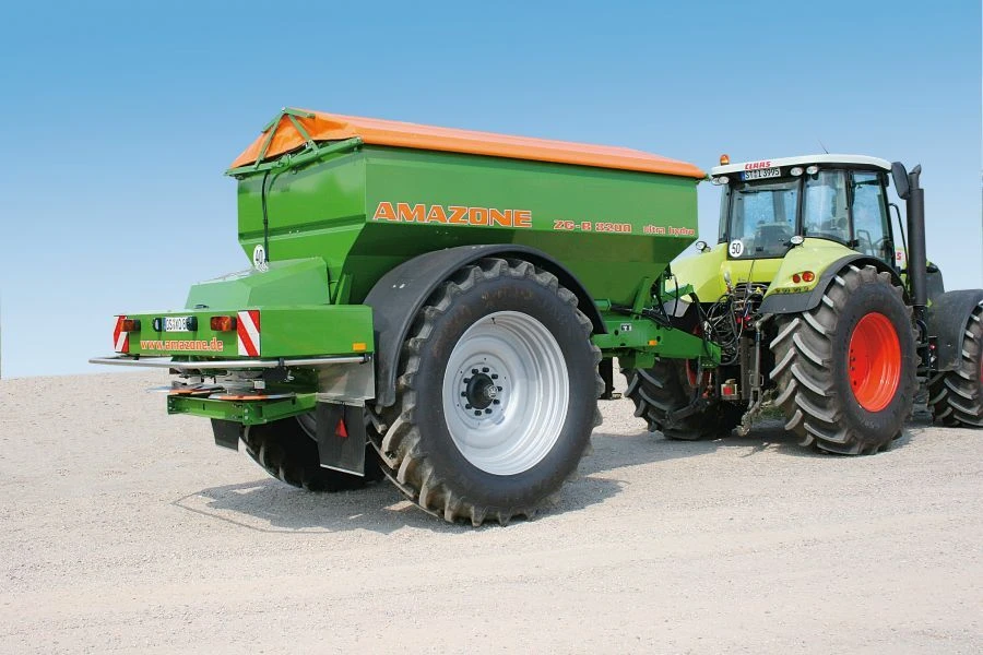 Centrifugal Spreader ZG-B 8200 for Uniform Fertilizer Application