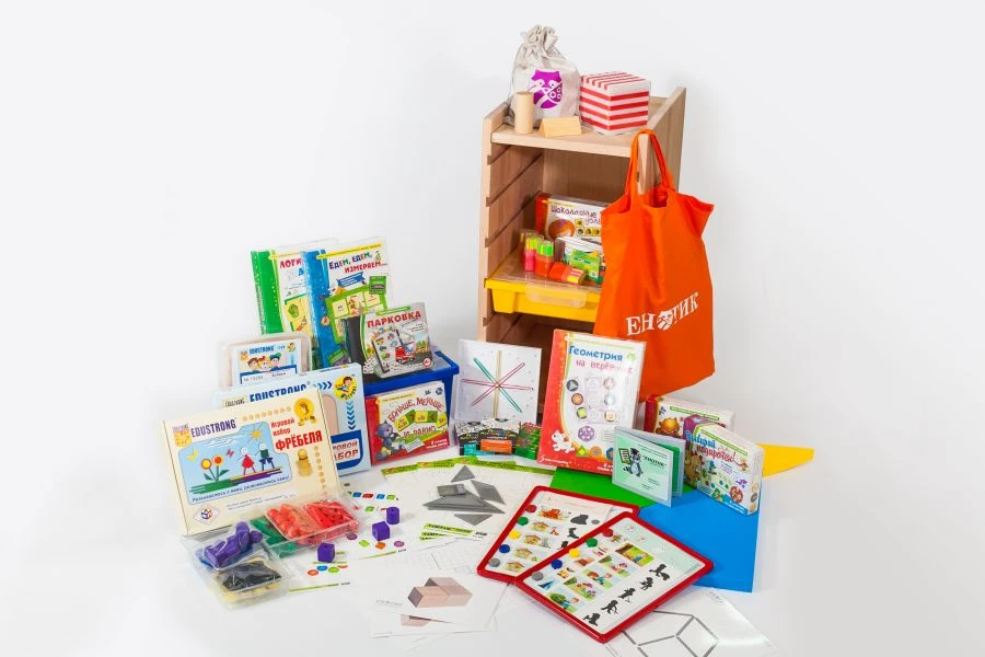 Educational Methodology Kit for Project Activities in Pre-School No. 1-M (Mathematics, Logic)