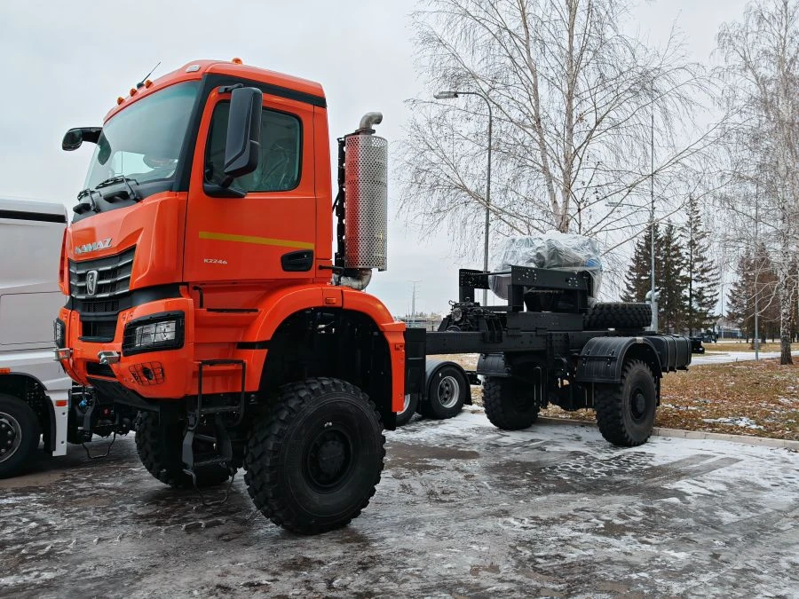 Heavy-Duty Chassis for Equipment Installation KAMAZ-5399-CA