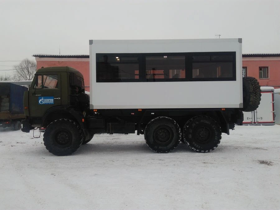 Passenger Transport Bus for Crew Transportation, Model 6