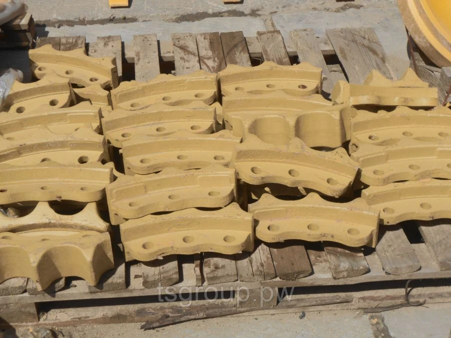 AD155A1-19-01 Industrial Tractor Drive Wheel Segment Assembly