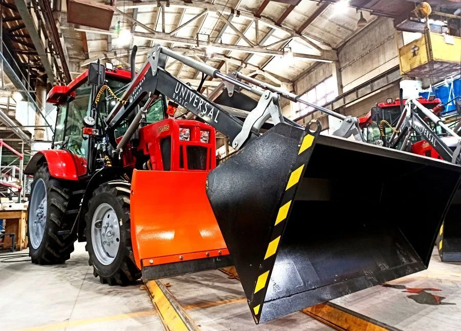 Road Machine for Cleaning and Loading, Model CHLMS MD.03