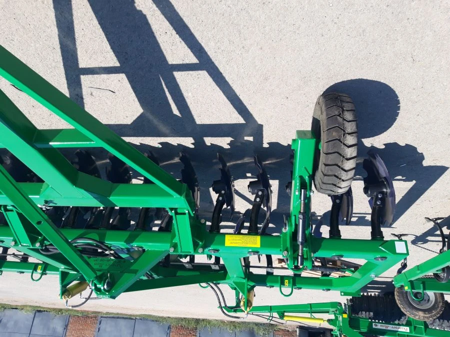Disc Harrow BD-4x2p with Roller