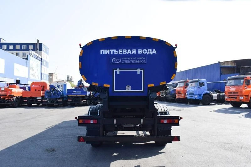 Food Liquid Transport Tank Trailer UZST 9275 Model 9275-0000019