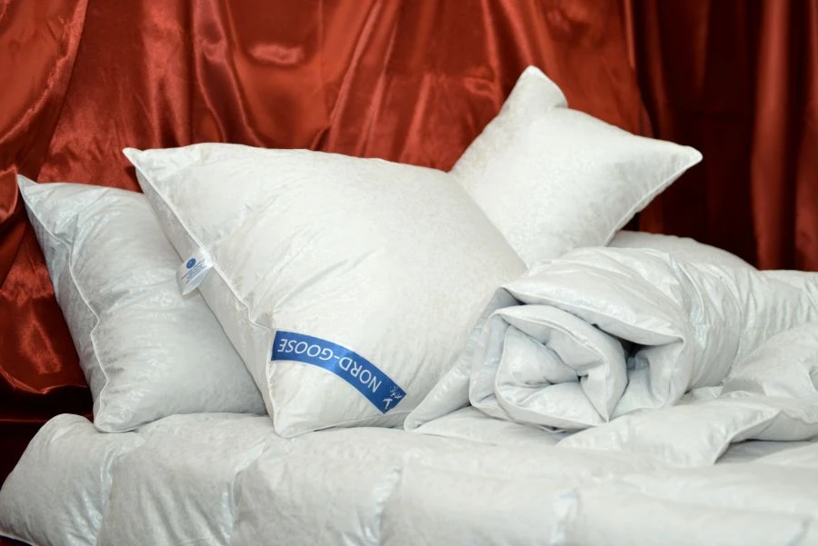 Goose Down Pillow - Soft and Comfortable Sleeping Solution
