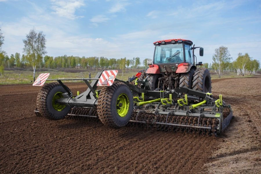 Soil Processing and Leveling Aggregate PAV-6