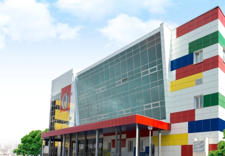 زجاج مُغطى بطبقة ناعمة متعددة الوظائف - MF GREEN SRT