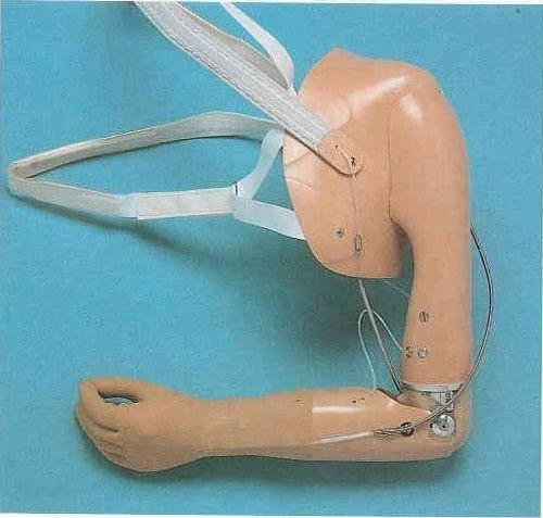 طرف صناعي ميكانيكي للكتف مع نظام تحكم PR8-VK-OK