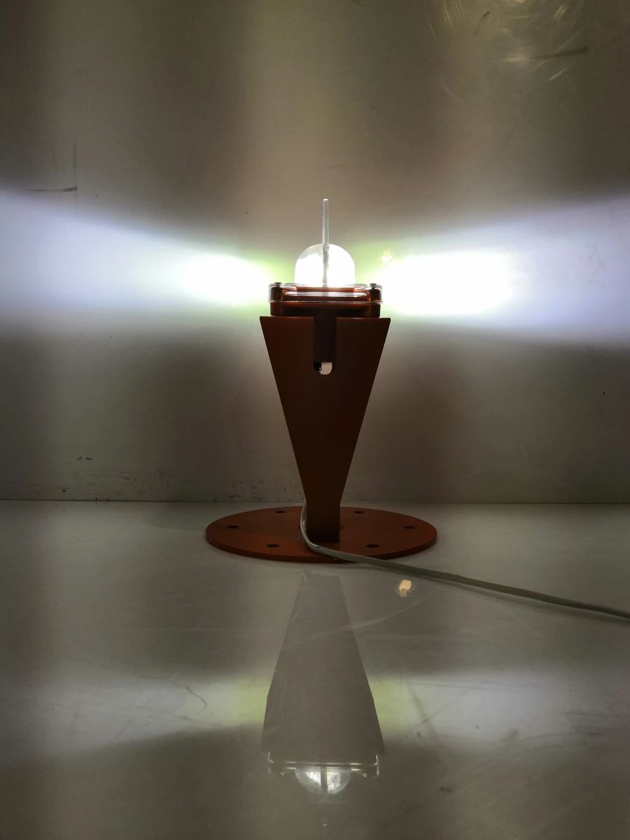 Combined Approach and Takeoff Direction Lights - Dual Directional