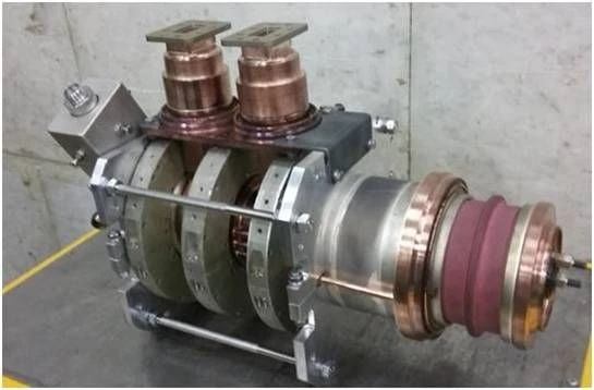 كليسترون نبضي متعدد الشعاع كيو آي يو-271