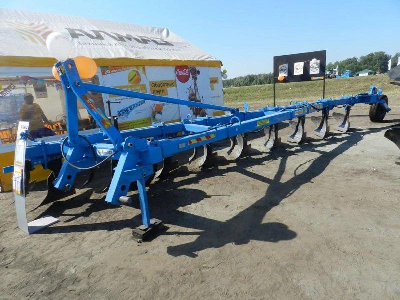FINIST PП-9-35 Semi-mounted Plow with 9 Shares