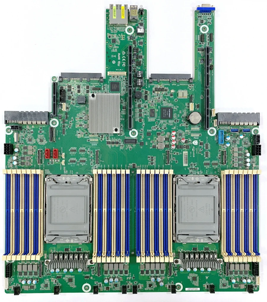 لوحة أم للخادم لتركيب المعالج والذاكرة AQC621AC