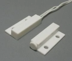 كاشف أمني نقطي مغناطيسي IO 102-4