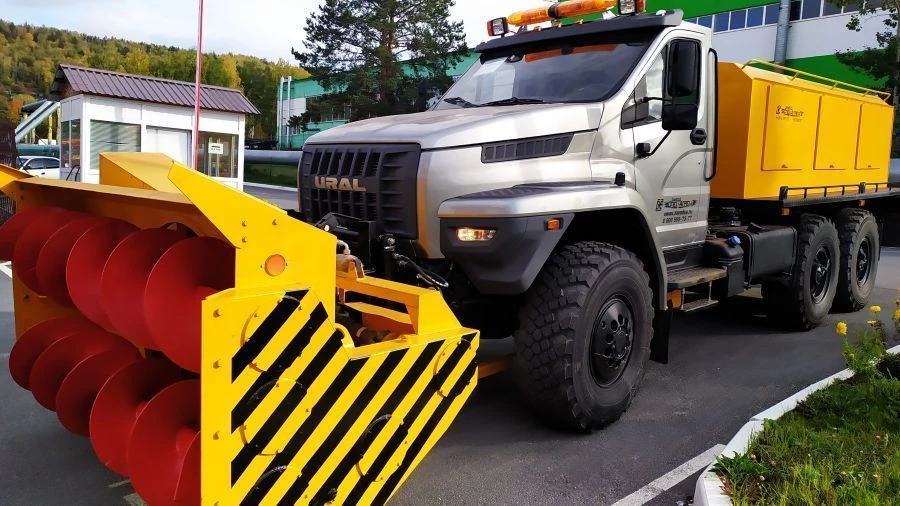 Snow Removal Machine SShR-1 Model 7963 WB for Ural Chassis