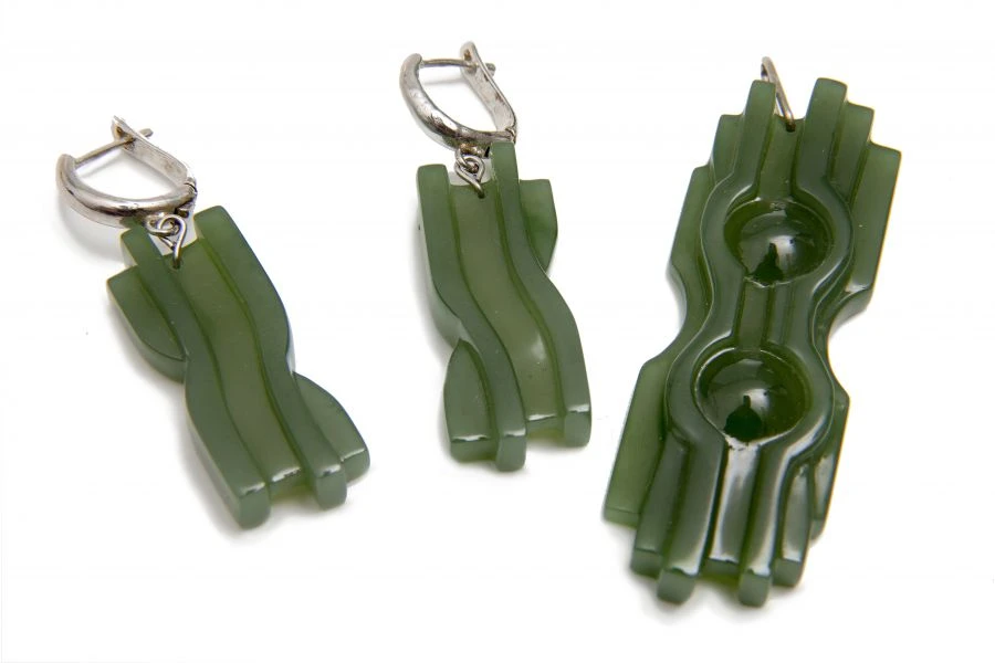 Jade Jewelry Set No. 40 (Jadeite)