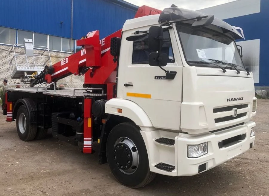 رافعة ذاتية الدفع بوم PSS-131.22E (43253)