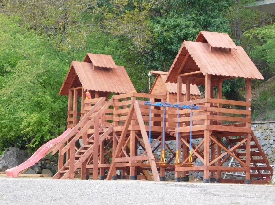 منطقة لعب الأطفال - مجمع الأنشطة الخشبي