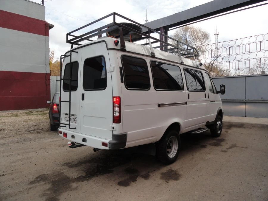 ورشة ومختبر متنقل من النوع 2712، تعديل 22122E (بدون رافعة)