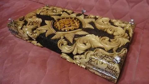 Wooden violin box 150x100x90MM