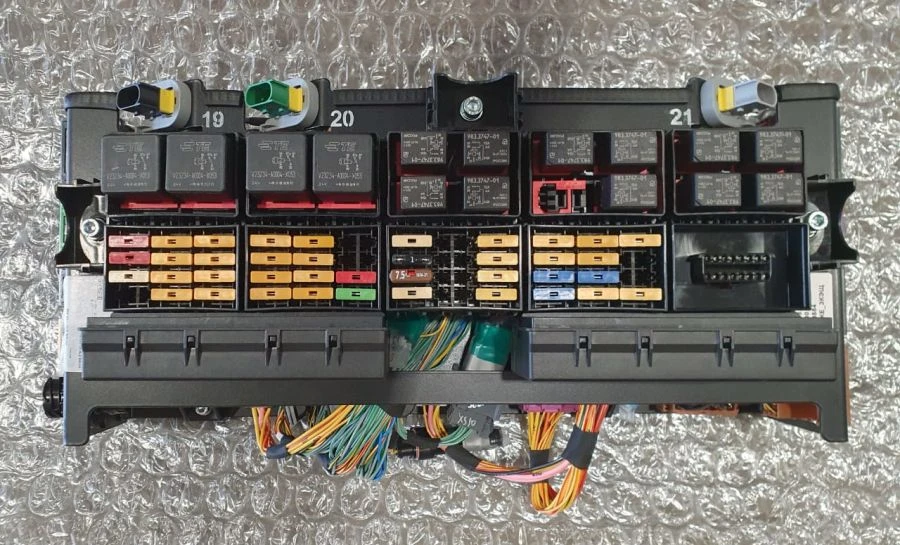 Electrical Distribution Panel AMFE.3761.103.300