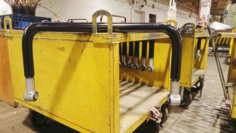 قضيب مثبت للسيارة - 3309-2906016