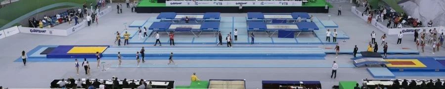 مسار أكروباتي من الألياف الزجاجية