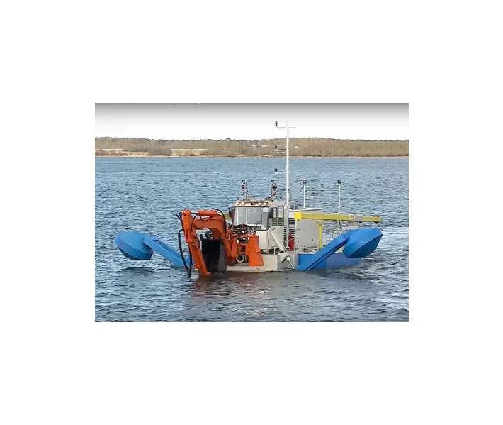 Multifunctional Amphibious Dredger YRP-600 "Langust X